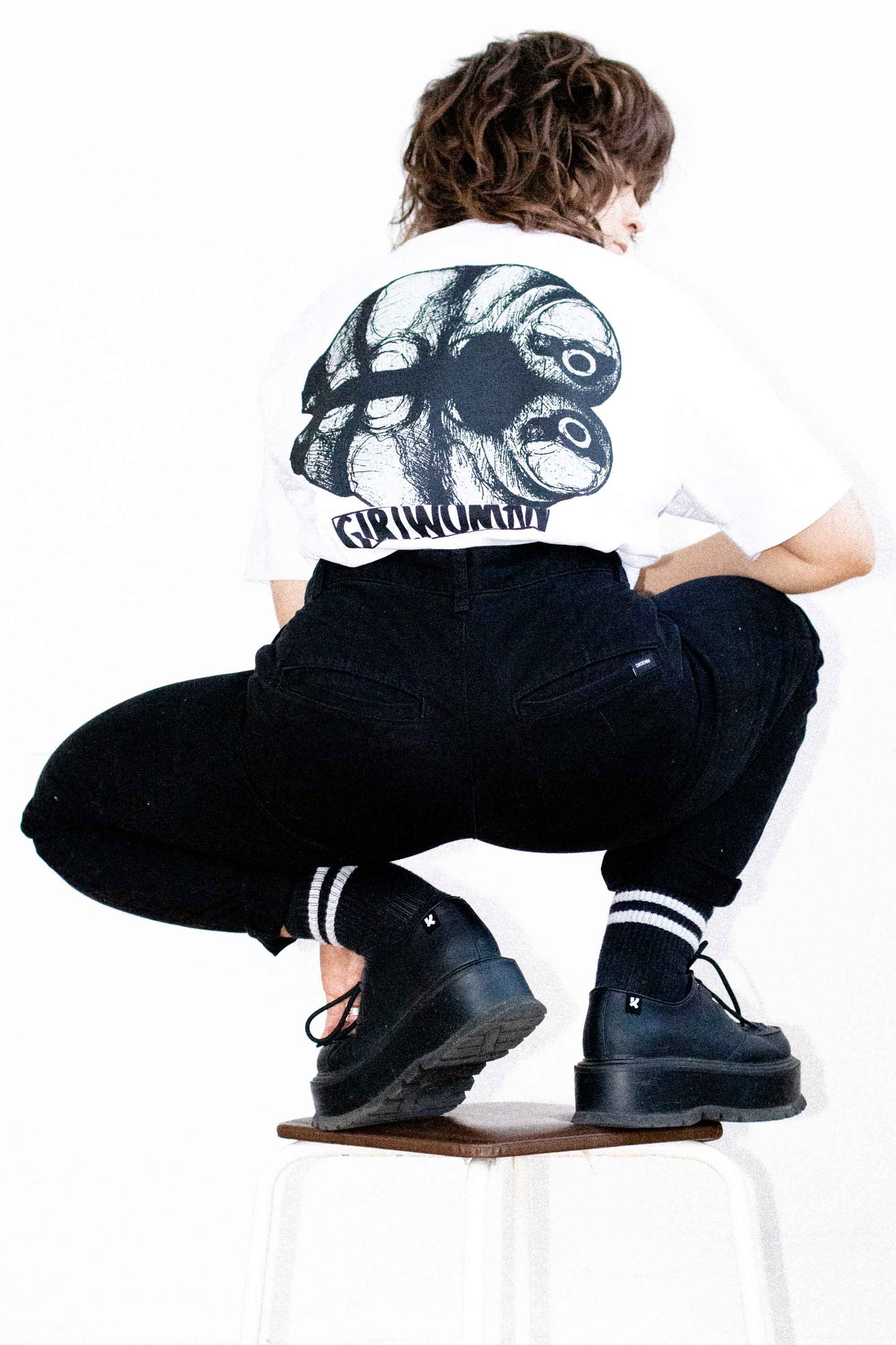 "Bärtierchen" T-Shirt Girlwoman Merchandise. Oversized Fit. Schwere Stoffqualität 100% Cotton.