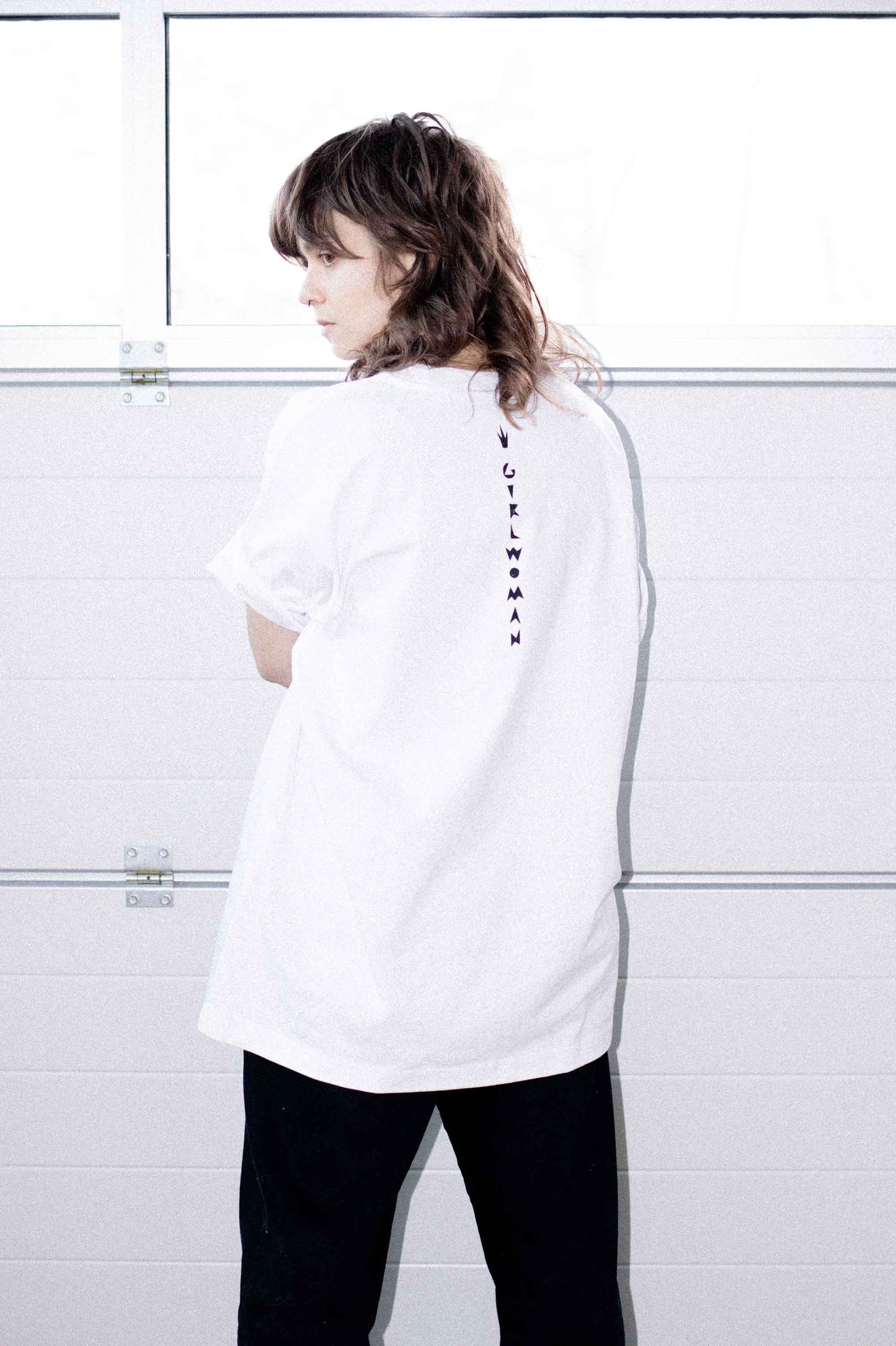 "Teleman" T-Shirt Girlwoman Merchandise. Oversized Fit. Schwere Stoffqualität 100% Cotton.